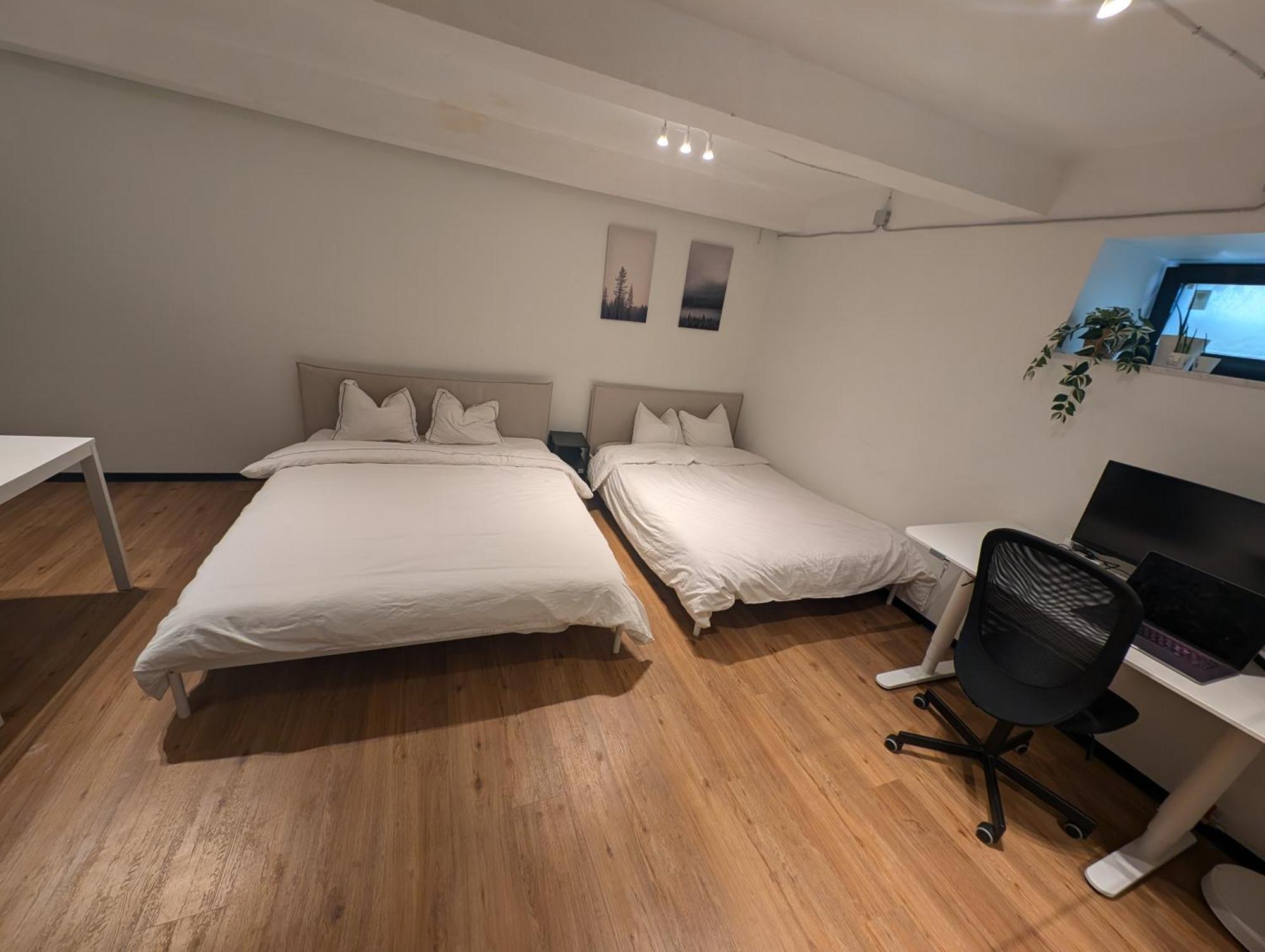 Dana-Entire Apartment Very Quiet And Central 2 タリン エクステリア 写真